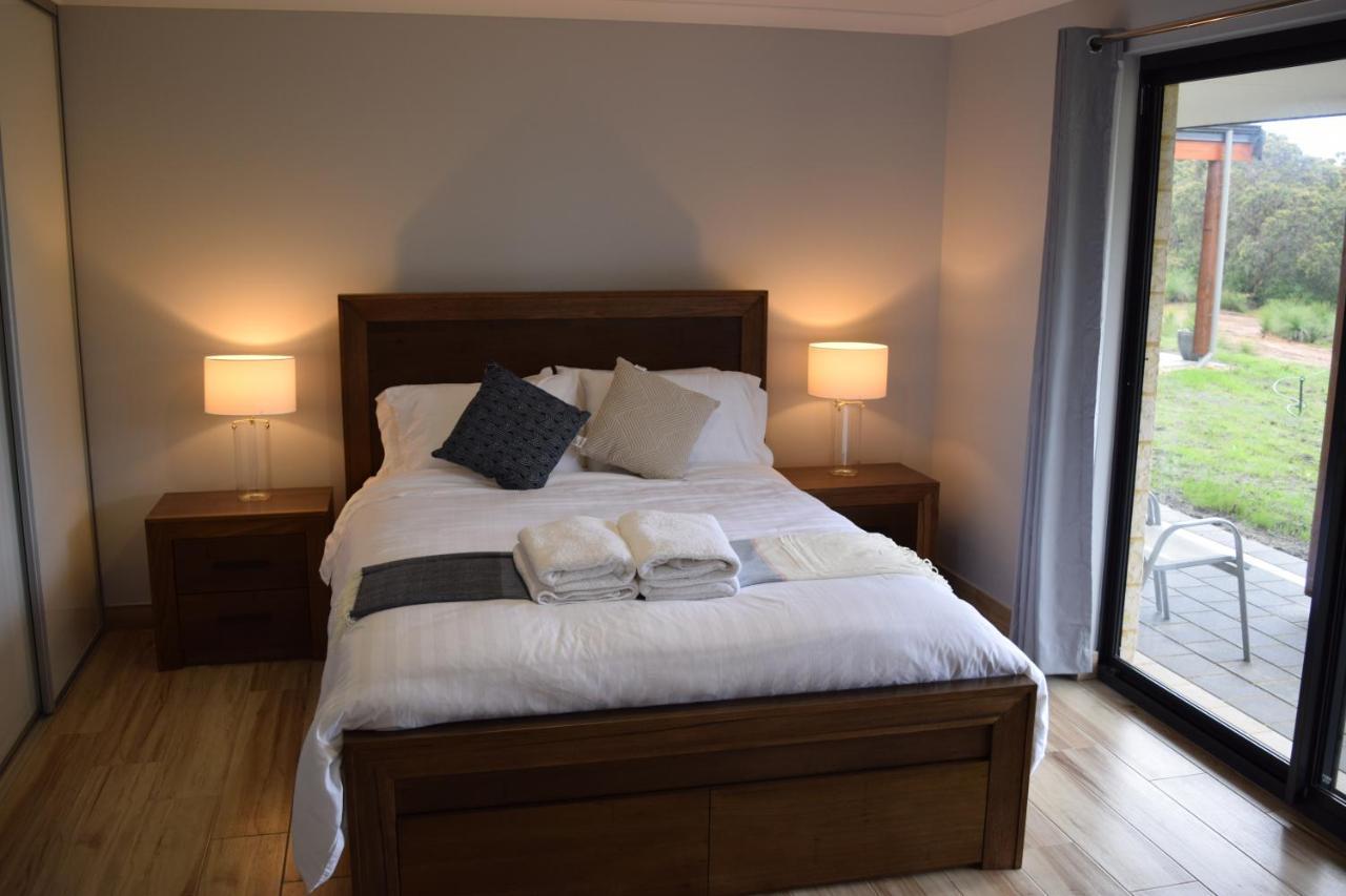 ダンズボロー Eagle Bay House Bed & Breakfast エクステリア 写真