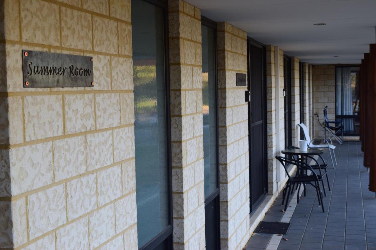 ダンズボロー Eagle Bay House Bed & Breakfast エクステリア 写真